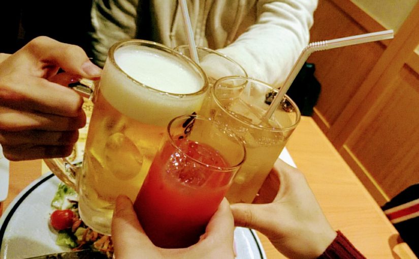 コミュニケーションドラマ 飲み会でグループの中に溶け込めない人もこれで解決